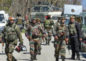 Awantipora Encounter: 3 Terrorists Gunned Down by Security Forces!
