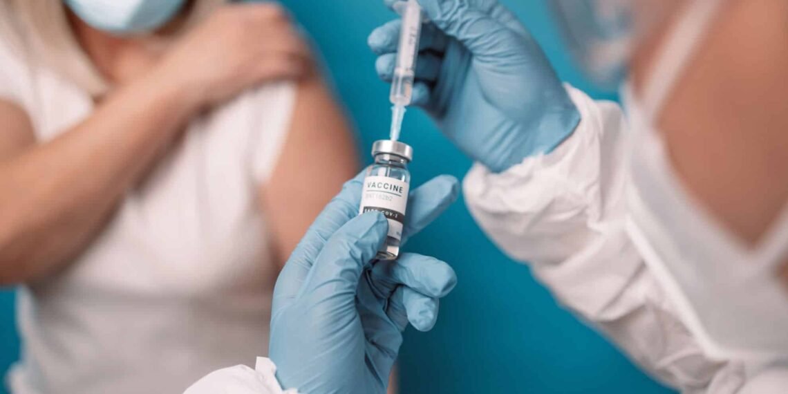 US Ends Routine Child, Pregnant Woman COVID Shots Amidst Safety Concerns