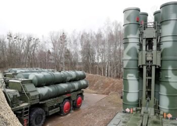 What is S-400 Defence System used by India to thwart Pakistan’s escalation?