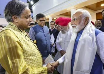 Shashi Tharoor heaps praise on PM Modi for Operation Sindoor Outreach