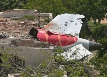 AI Plane Crash Probe: Extraction of data from ‘Black Boxes’ underway
