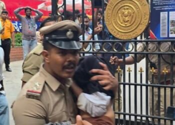 Hospitals Overflow, Public Fumes After B’luru Stampede