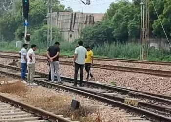 Chilling! Woman Gangraped in Panipat Train; Loses Leg after Falling onto Tracks