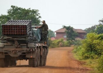 Conflict Alert: Cambodia’s Immediate Ceasefire Call Amidst Thai Border Clashes