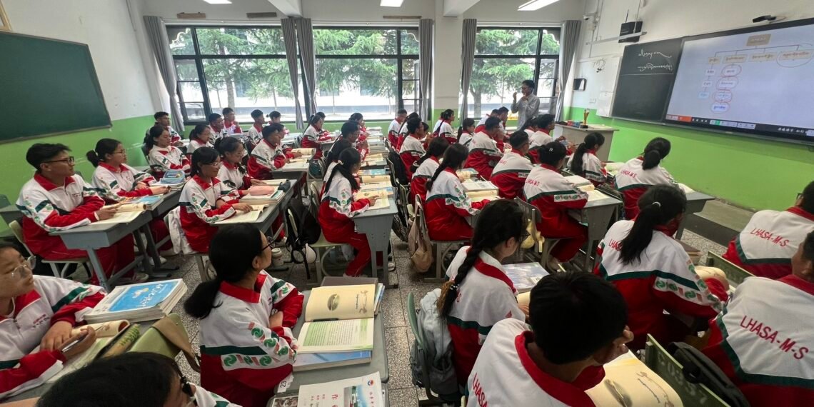 Chinese school for Tibet Children