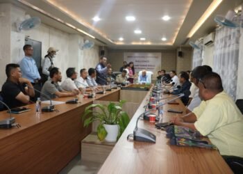 Manipur Governor meets KZC