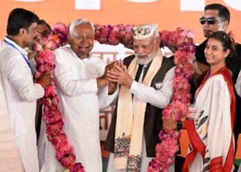 Modi Calls Mahagathbandhan Manifesto a ‘Rate List’ in Fierce Bihar Poll Attack