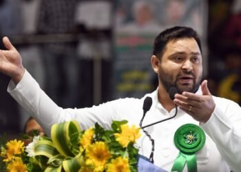 Tejashwi Seeks to Expand M-Y Coalition to Challenge NDA