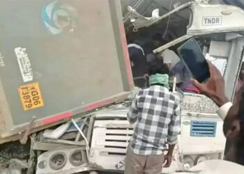 Telangana Highway Horror: 16 Killed in Bus–Truck Collision