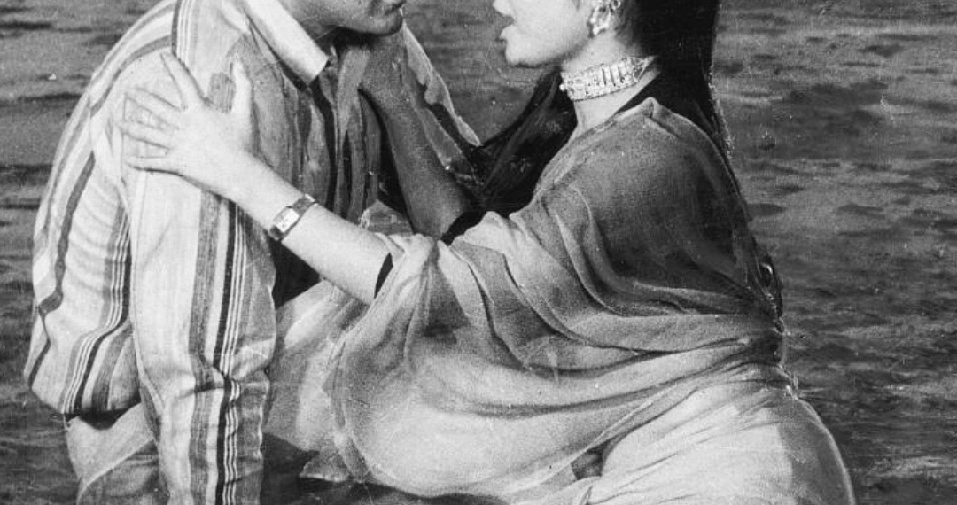 Dharmendra (1935–2025): The Last of the Gentle Giants