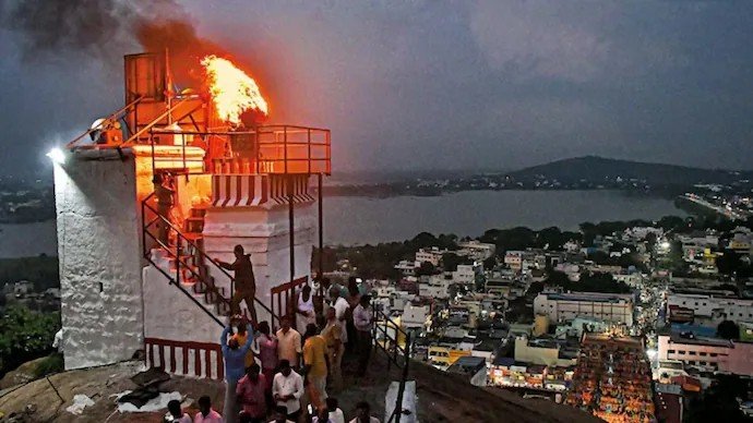Madurai HC Backs Lighting of Karthigai Deepam, Restricts Public Access