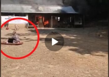 Manipur: Naga Armed Grousp Set Fire toi Kuki-Zo Village