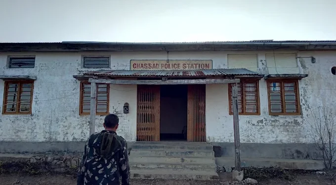 Manipur: Kamjong DM Orders Surrender of Licensed Arms Amid Explosive Situation