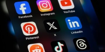 UAE Sets 15 as Minimum Age for Social Media Use