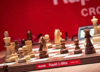 Firouzja Extends Lead as Gukesh Climbs Back Into Contention - Power Corridors