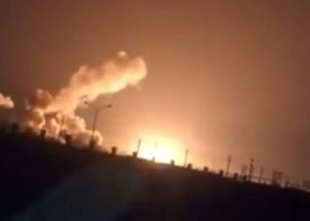 US-Iran War Escalates: Tehran Strikes American Bases in Bahrain, Kuwait, Qatar