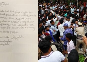 Delhi Erupts in Protest: Police Baton-Charge Students Marching to Parliament, Metro Stations Shut